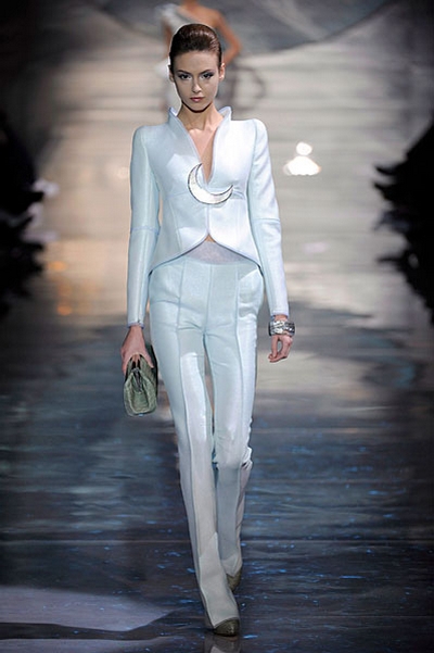 armaniprivess10couture18 Paris Haute Couture | Armani Privé Spring 2010