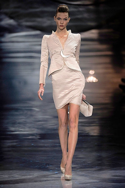 armaniprivess10couture4 Paris Haute Couture | Armani Privé Spring 2010