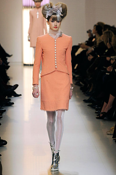 chanelss10couture10 Paris Haute Couture | Chanel Spring 2010 Couture