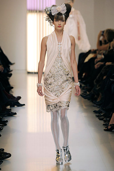 chanelss10couture28 Paris Haute Couture | Chanel Spring 2010 Couture