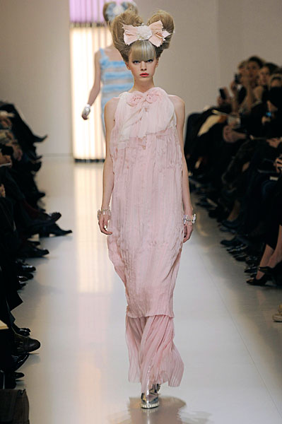 chanelss10couture33 Paris Haute Couture | Chanel Spring 2010 Couture