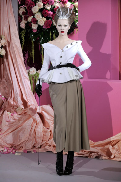 christiandiorss10couture19 Paris Haute Couture | Christian Dior Spring 2010 Couture