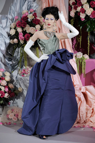 christiandiorss10couture22 Paris Haute Couture | Christian Dior Spring 2010 Couture
