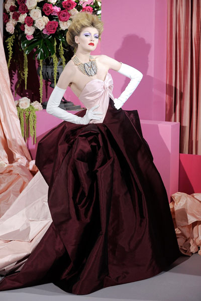 christiandiorss10couture30 Paris Haute Couture | Christian Dior Spring 2010 Couture