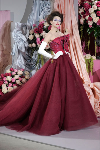 christiandiorss10couture5 Paris Haute Couture | Christian Dior Spring 2010 Couture
