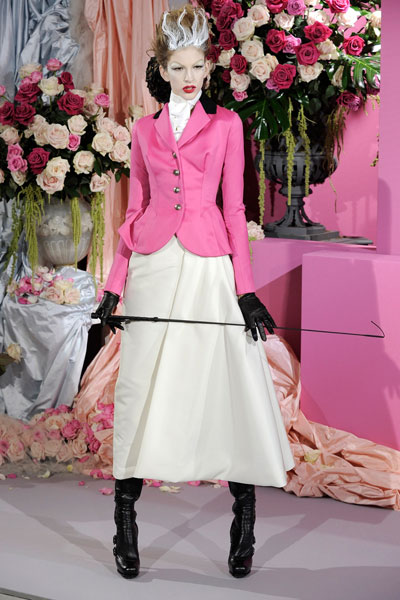 christiandiorss10couture6 Paris Haute Couture | Christian Dior Spring 2010 Couture