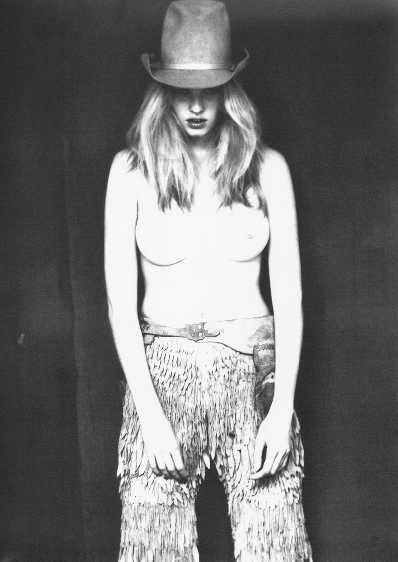 larabeauty8 Morning Beauty | Lara Stone by Paolo Roversi
