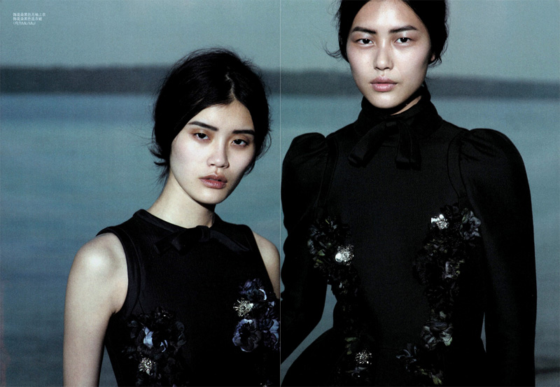 lindbergh2 Tao, Liu, Ming, Shu Pei & Fei Fei by Peter Lindbergh for <em>Vogue China</em> September 2010
