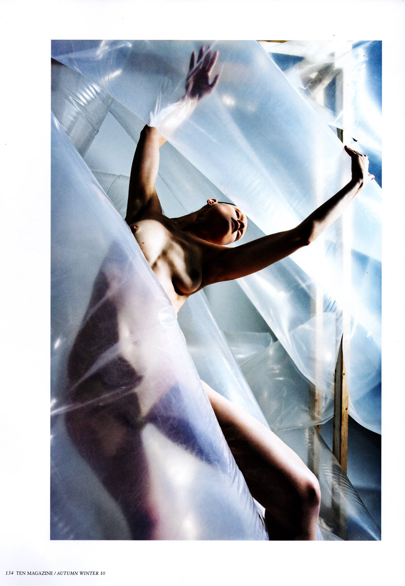 guinevere van seenus8 Guinevere van Seenus by Mario Sorrenti for <em>10 Magazine</em> Fall 2010