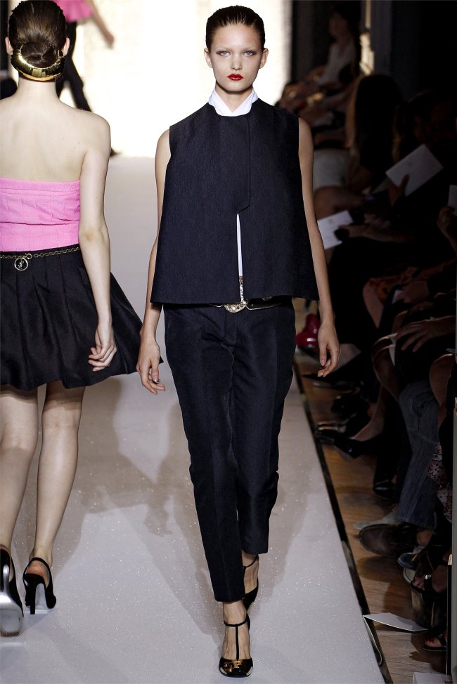 Yves Saint Laurent Spring 2012 | Paris Fashion Week yves saint laurent27 Yves Saint Laurent Spring 2012 | Paris Fashion Week
