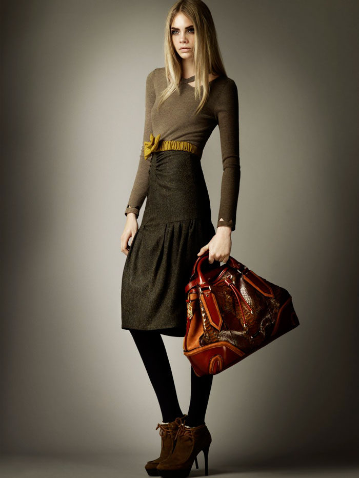 burberry prefall8 Cara Delevingne for Burberry Pre Fall 2012 Collection