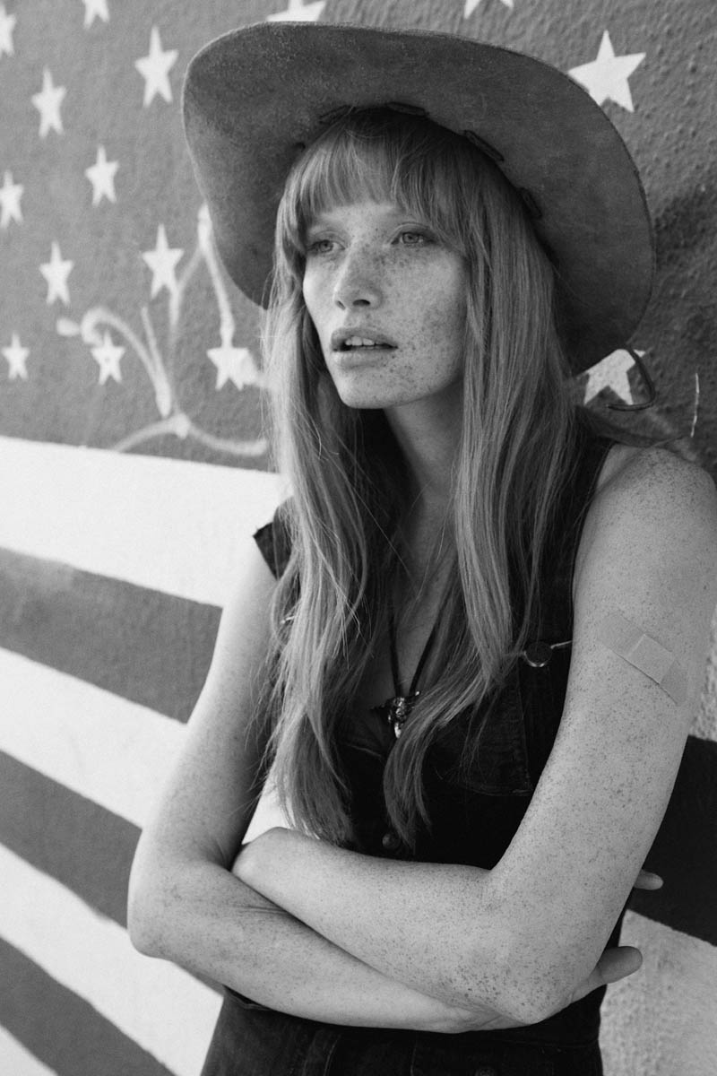 Kelley Ash & Amanda Smith by Harper Smith for <em>Fashion Gone Rogue</em> harper smith6 Kelley Ash & Amanda Smith by Harper Smith for <em>Fashion Gone Rogue</em>