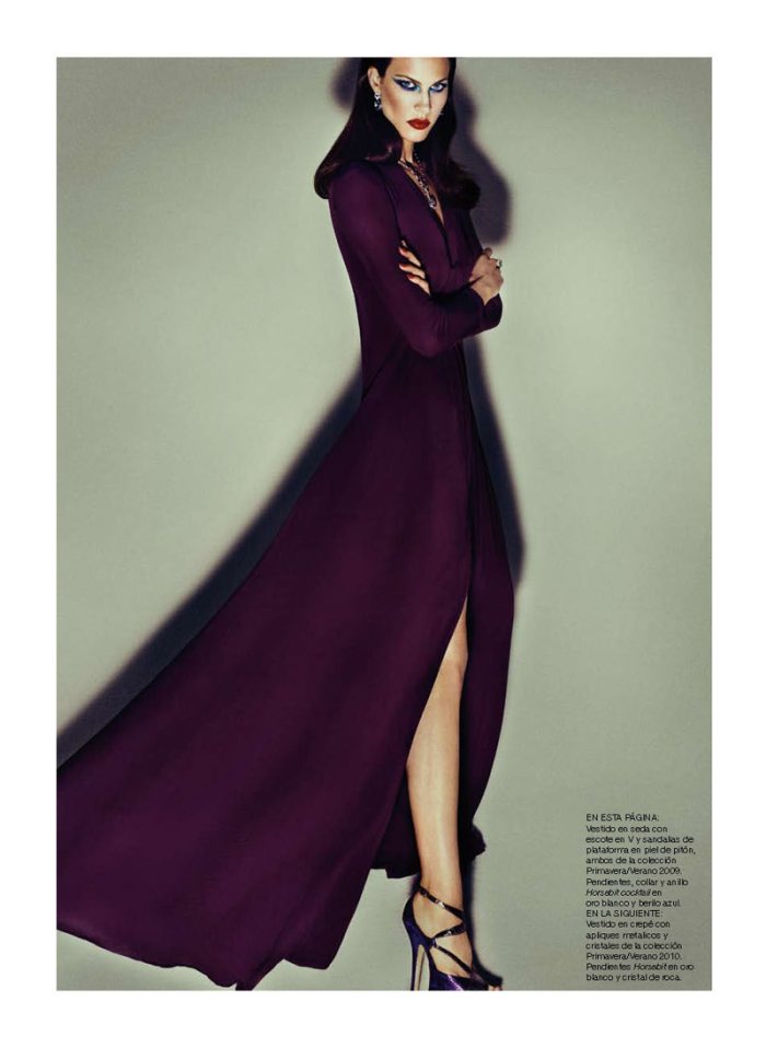 aymeline valade2 Aymeline Valade in Gucci for <em>Harpers Bazaar Spain</em> October 2011