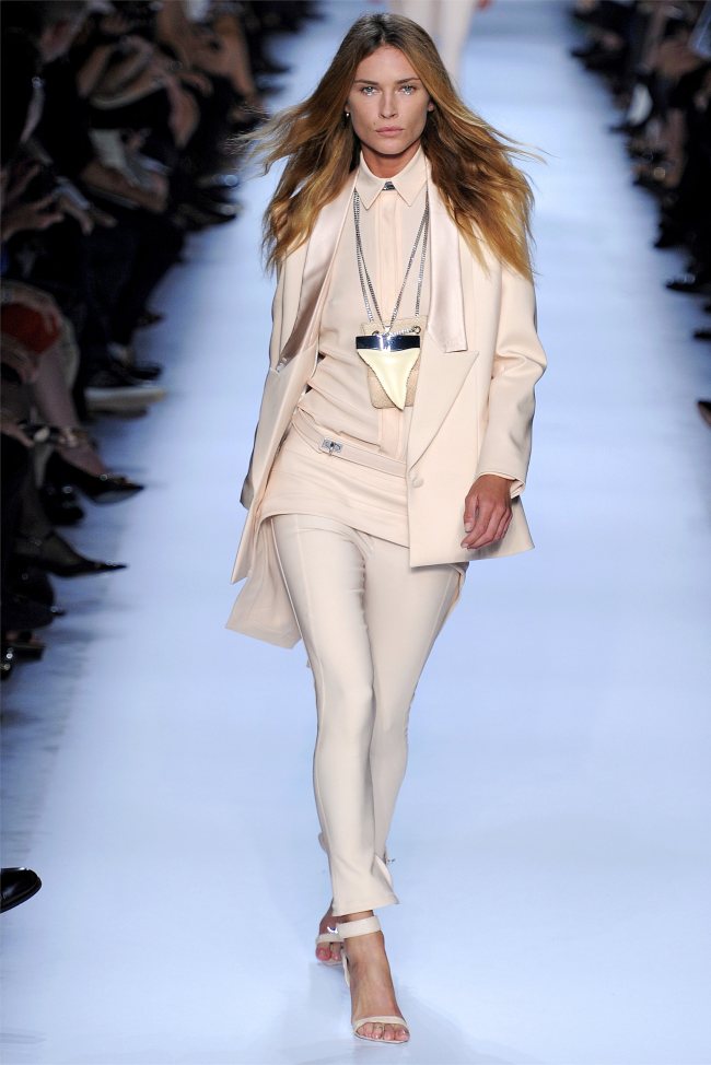 givenchy2 Givenchy Spring 2012 | Paris Fashion Week