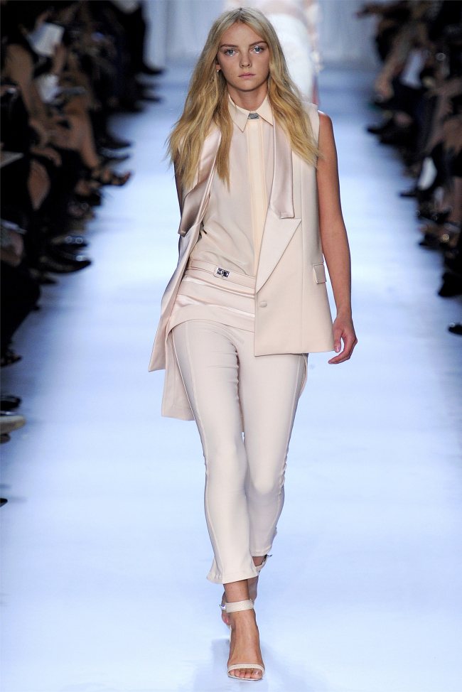 givenchy3 Givenchy Spring 2012 | Paris Fashion Week