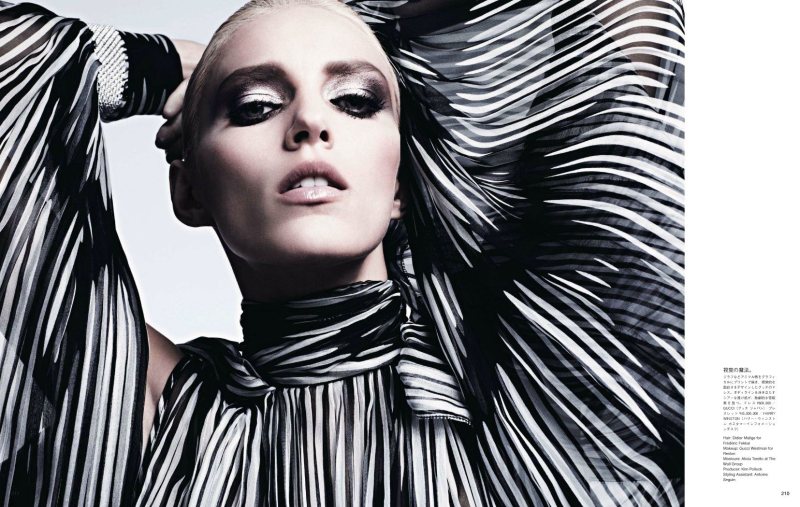 Anja Rubik by Hedi Slimane for <em>Vogue Japan</em> March 2012 anja rubik8 Anja Rubik by Hedi Slimane for <em>Vogue Japan</em> March 2012