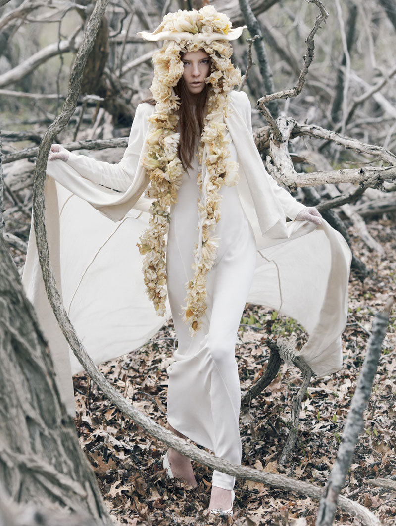 Alisa Frolkina by Paul de Luna for Mojeh Magazine May/June 2012 alisa4 Alisa Frolkina by Paul de Luna for Mojeh Magazine May/June 2012