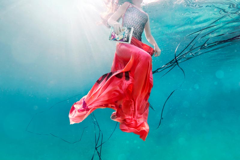 feline blush9 Feline Blushs Wonderland Couture Campaign Offers Underwater Imagery by Ilse Moore