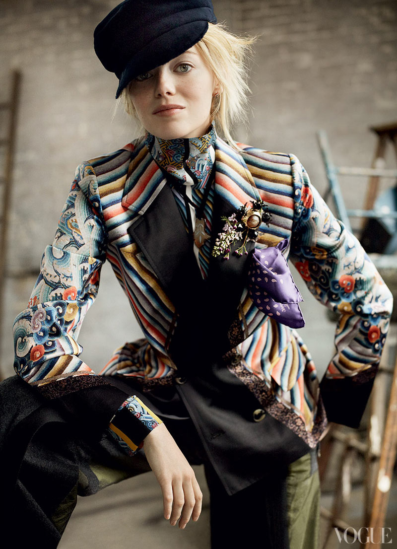 emma stone3 Emma Stone Covers Vogue US July 2012 in Nina Ricci