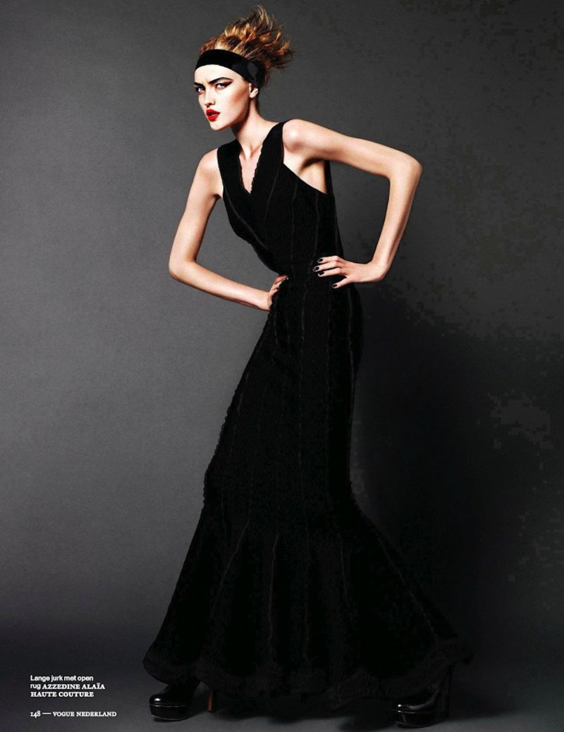 vlada6 Vlada Roslyakova Rocks the Haute Couture Collections for Vogue Netherlands September 2012