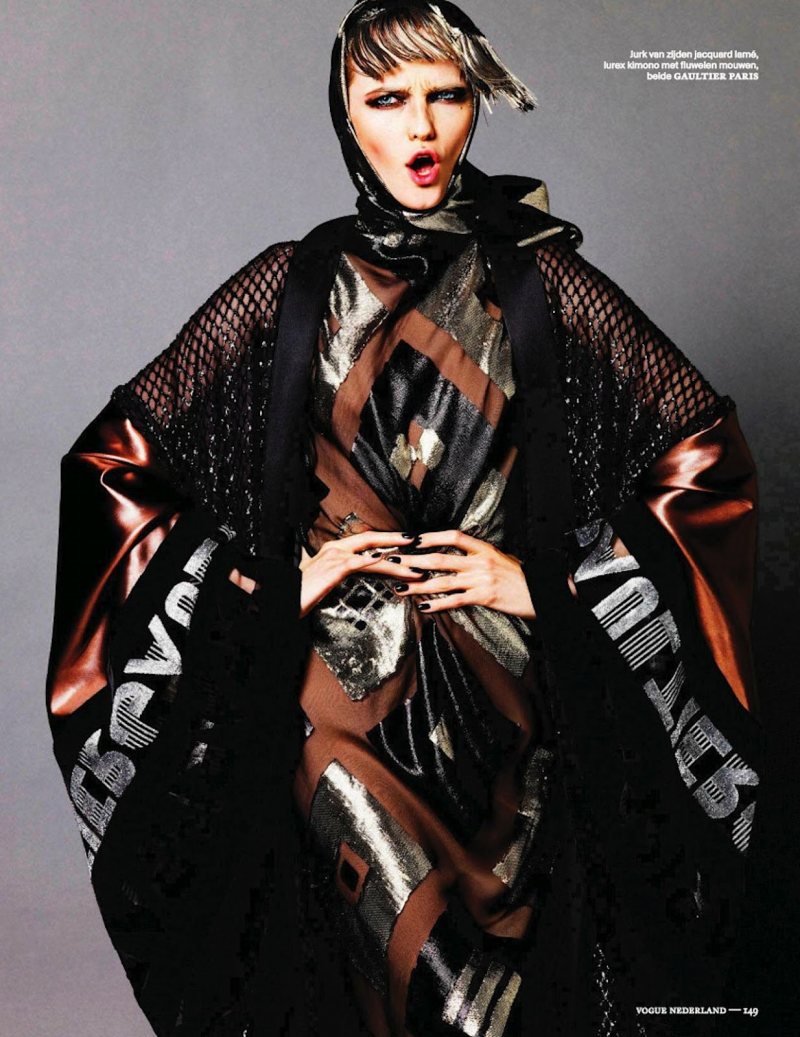 vlada7 Vlada Roslyakova Rocks the Haute Couture Collections for Vogue Netherlands September 2012