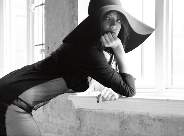 Daisy Lowe by Jermaine Francis for <em>Crash</em> #53 daisy lowe Daisy Lowe by Jermaine Francis for <em>Crash</em> #53