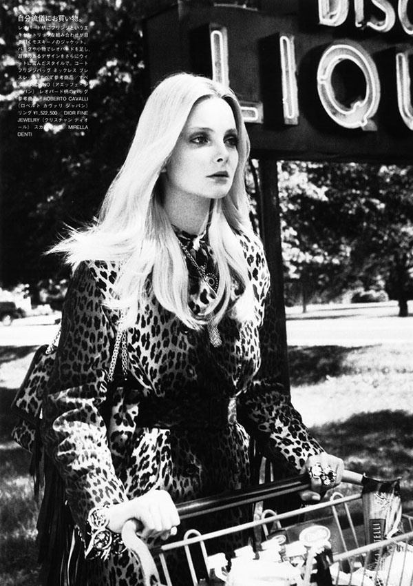 Eniko Mihalik by Sebastian Faena for <em>Vogue Nippon</em> December 2010 eniko nippon Eniko Mihalik by Sebastian Faena for <em>Vogue Nippon</em> December 2010