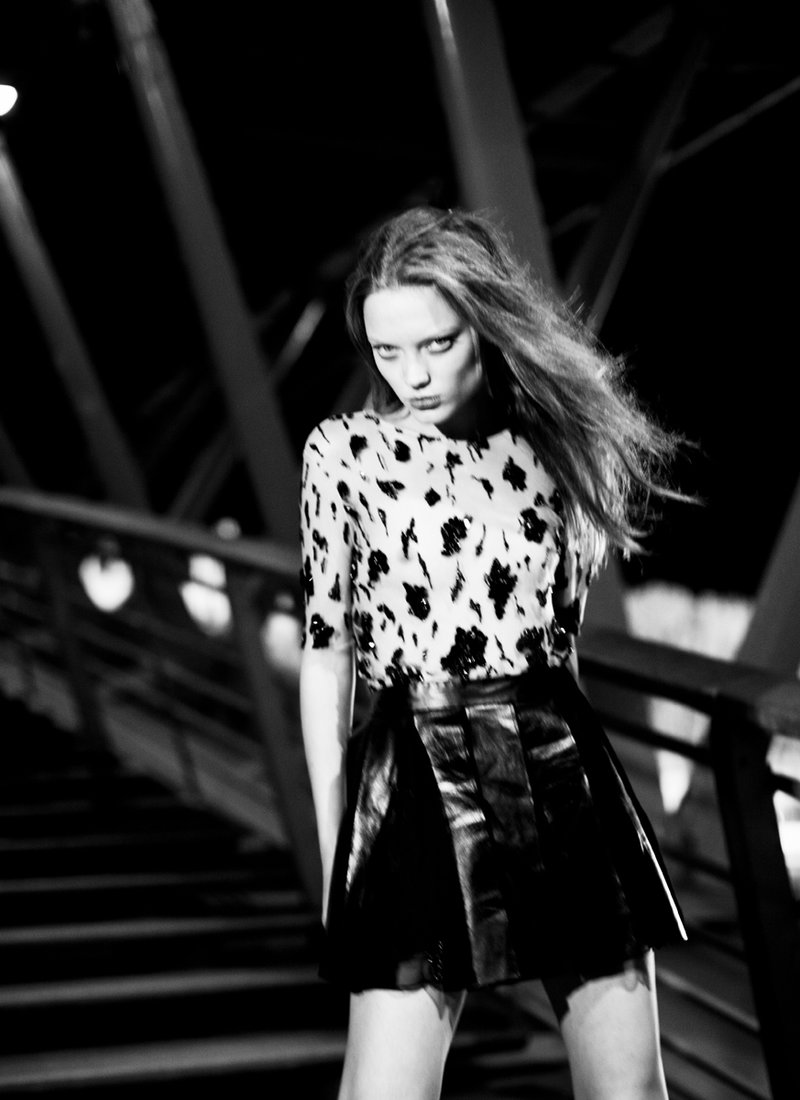 Naty Chabanenko by Hugh Lippe for Cushnie et Ochs Spring 2011 Campaign naty1 Naty Chabanenko by Hugh Lippe for Cushnie et Ochs Spring 2011 Campaign