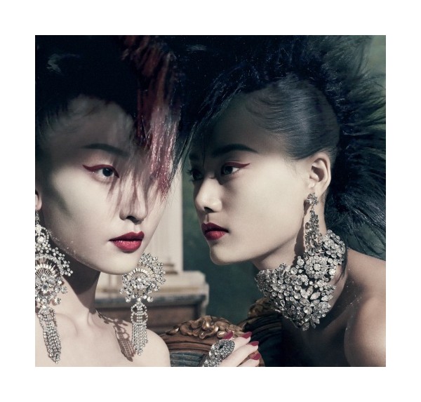 Asia Major by Steven Meisel for <em>Vogue US</em> December 2010 asia1 Asia Major by Steven Meisel for <em>Vogue US</em> December 2010
