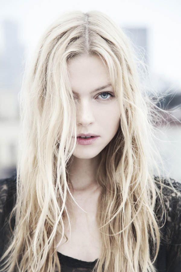 Portrait | Corinna Drengk by Josefina Bietti corinna Portrait | Corinna Drengk by Josefina Bietti