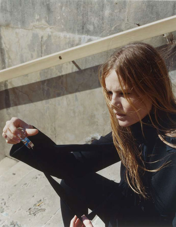 Emma Balfour for <em>Zoo</em> Winter 2010 by Laetitia Negre emma zoo Emma Balfour for <em>Zoo</em> Winter 2010 by Laetitia Negre