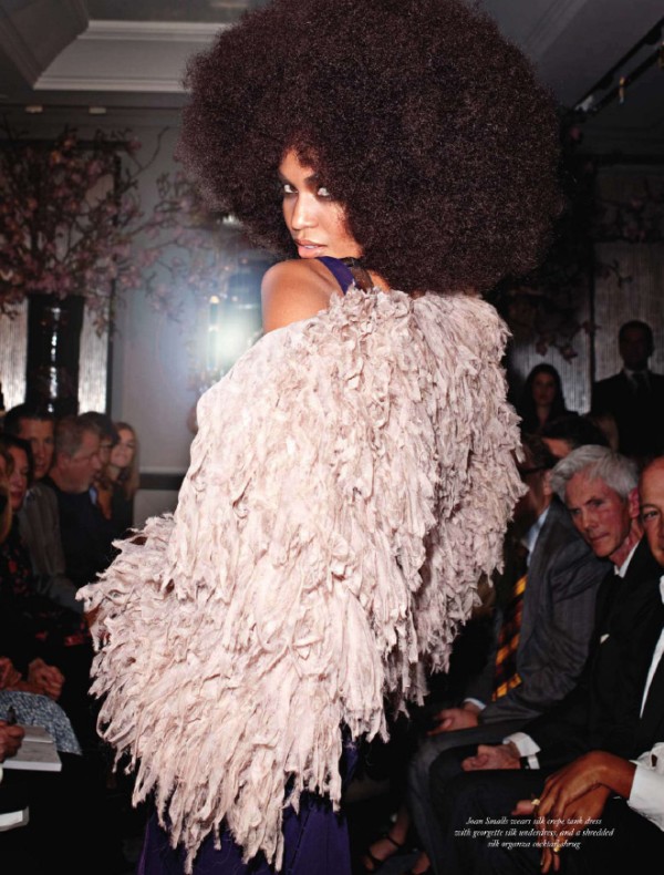 Snap! | Joan Smalls in Tom Ford for <em>Harpers Bazaar UK</em> joan Snap! | Joan Smalls in Tom Ford for <em>Harpers Bazaar UK</em>