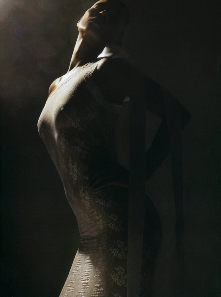 Morning Beauty | Kate Moss by Mario Sorrenti kate beauty5 Morning Beauty | Kate Moss by Mario Sorrenti