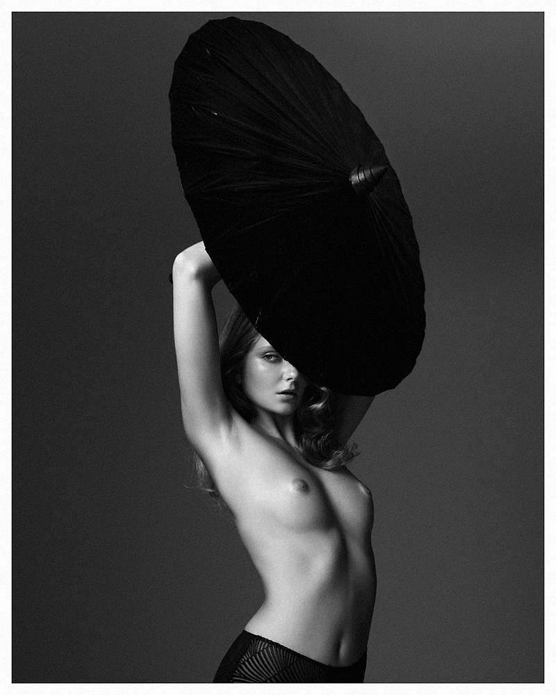 Eniko Mihalik by Zoltan Tombor for <em>Vs. Magazine</em> eniko mihalik3 Eniko Mihalik by Zoltan Tombor for <em>Vs. Magazine</em>