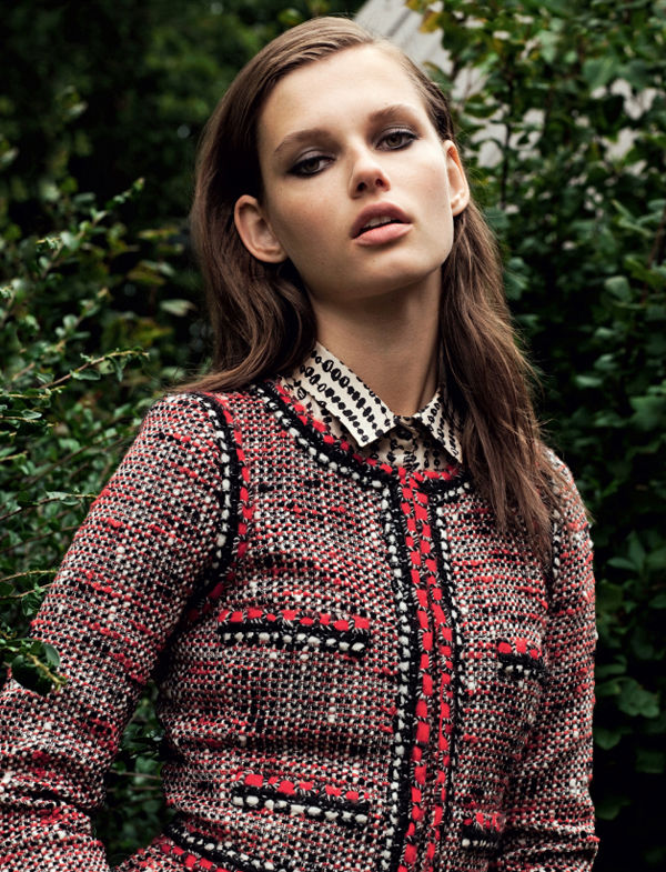Giedre Dukauskaite by Joachim Mueller Ruchholtz for <em>Tush</em> Winter 2010 giedre dukauskaite3 Giedre Dukauskaite by Joachim Mueller Ruchholtz for <em>Tush</em> Winter 2010