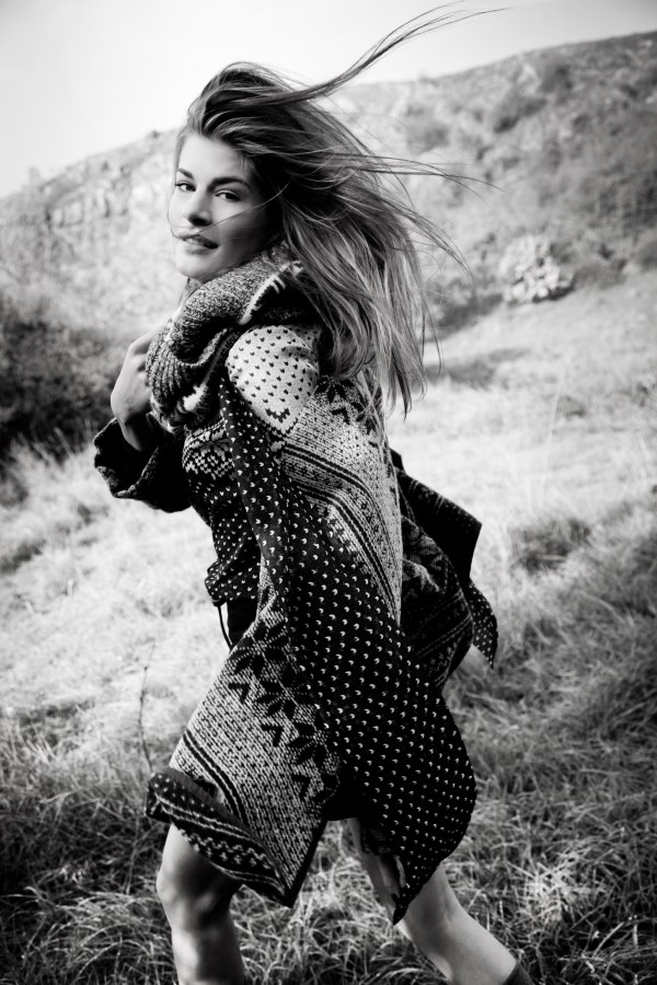 Dominika Krcmáriková by Dennison Bertram for <em>Marie Claire Czech</em> December 2010 marie Dominika Krcmáriková by Dennison Bertram for <em>Marie Claire Czech</em> December 2010