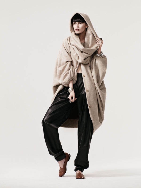 Ranya Mordanova by Aingeru Zorita for <em>Metal</em> #22 metal Ranya Mordanova by Aingeru Zorita for <em>Metal</em> #22