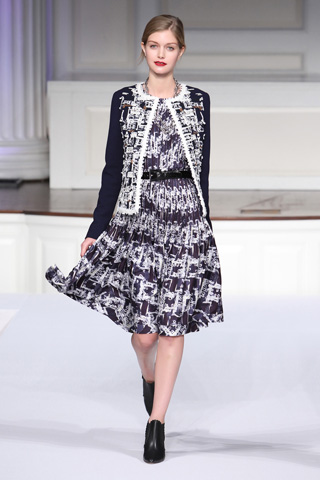 Oscar de la Renta Pre Fall 2011 oscarprefall9 Oscar de la Renta Pre Fall 2011