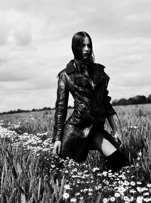 tush1 Vanessa Hegelmaier by Jonas Bresnan for <em>Tush</em> Winter 2010
