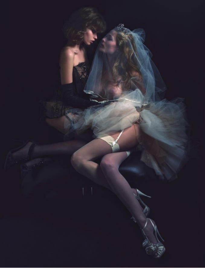 Abbey Lee Kershaw & Edita Vilkeviciute by Mario Sorrenti for <em>Interview</em> December 2010 vera1 Abbey Lee Kershaw & Edita Vilkeviciute by Mario Sorrenti for <em>Interview</em> December 2010