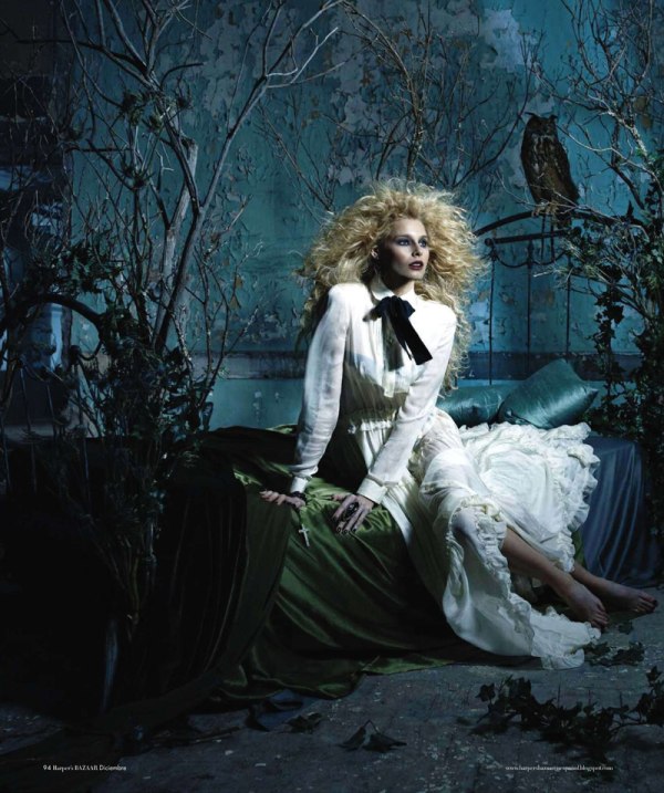 Hana Soukupova by Pavel Havlicek for <em>Harpers Bazaar Mexico</em> December 2010 hana soukupova Hana Soukupova by Pavel Havlicek for <em>Harpers Bazaar Mexico</em> December 2010