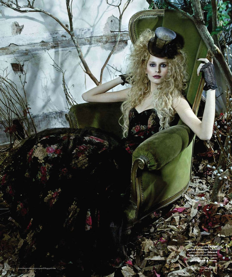 hana soukupova1 Hana Soukupova by Pavel Havlicek for <em>Harpers Bazaar Mexico</em> December 2010