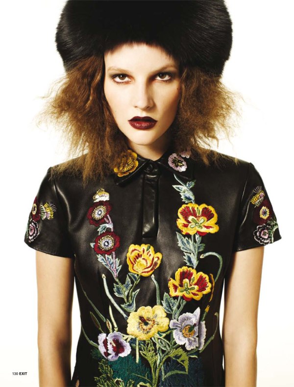Sara Blomqvist for <em>Exit</em> F/W 2010 by Willem Jaspert sara blomqvist Sara Blomqvist for <em>Exit</em> F/W 2010 by Willem Jaspert