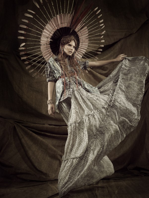 Mayara Rubik Marchi by Renam Christofoletti for <em>Marie Claire Brazil</em> January 2011 brown Mayara Rubik Marchi by Renam Christofoletti for <em>Marie Claire Brazil</em> January 2011