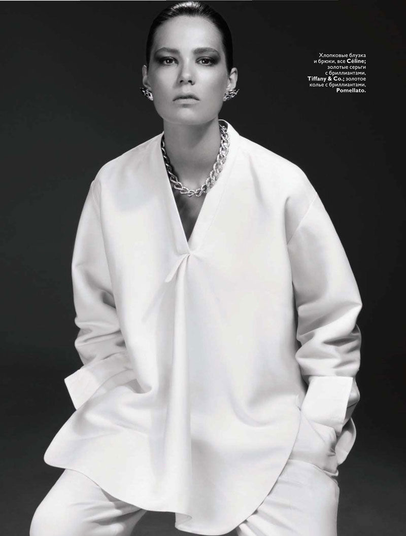 Caroline Brasch Nielsen by Anthony Maule for <em>Vogue Russia</em> January 2011 caroline brasch nielsen1 Caroline Brasch Nielsen by Anthony Maule for <em>Vogue Russia</em> January 2011