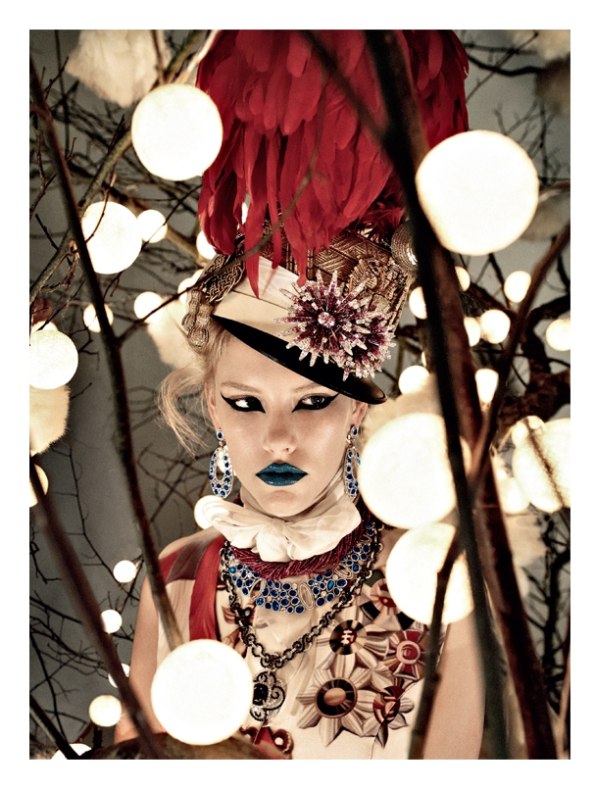 Ashley Smith by David Dunan for <em>Vogue Gioiello</em> ashley smith Ashley Smith by David Dunan for <em>Vogue Gioiello</em>