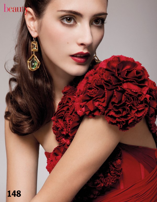 Barbara Garcia by Jeff Tse for <em>Vogue Taiwan</em> taiwanbeauty Barbara Garcia by Jeff Tse for <em>Vogue Taiwan</em>
