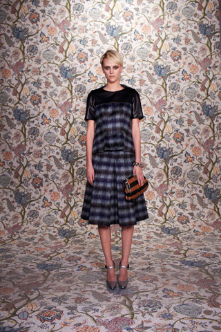 balenciagaprefall15 Balenciaga Pre Fall 2011
