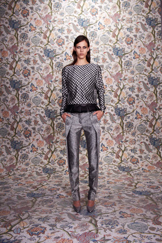 balenciagaprefall7 Balenciaga Pre Fall 2011