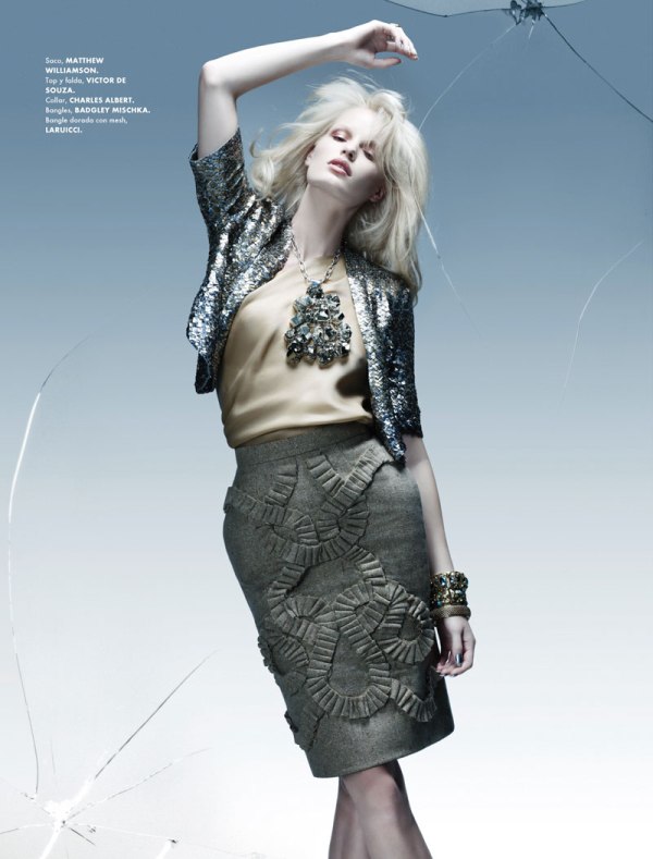Caroline Winberg by Paco Peregrin for <em>Elle Mexico</em> January 2011 caroline winberg Caroline Winberg by Paco Peregrin for <em>Elle Mexico</em> January 2011